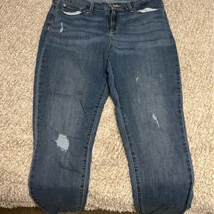 Women’s Levi jeans